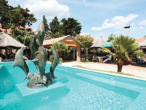 The Movie Resort Aparthotel Tribalj エクステリア 写真